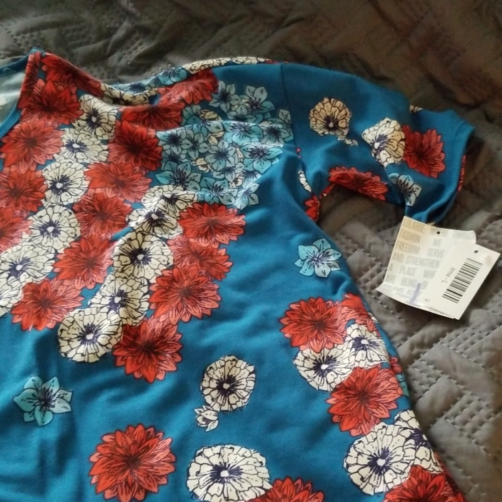 Lularoe Irma - Picture 3 of 3